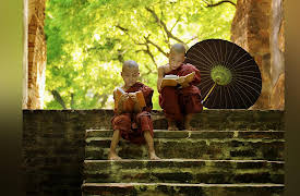 Essentials of Tai Chi and Qigong: Tai Chi Legends - Stories of the Masters