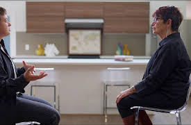 Queer2Queer: Penny & Ari