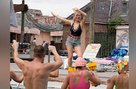 On Becoming a God in Central Florida Season 1: On Becoming a God in Central Florida: Manifest Destinee