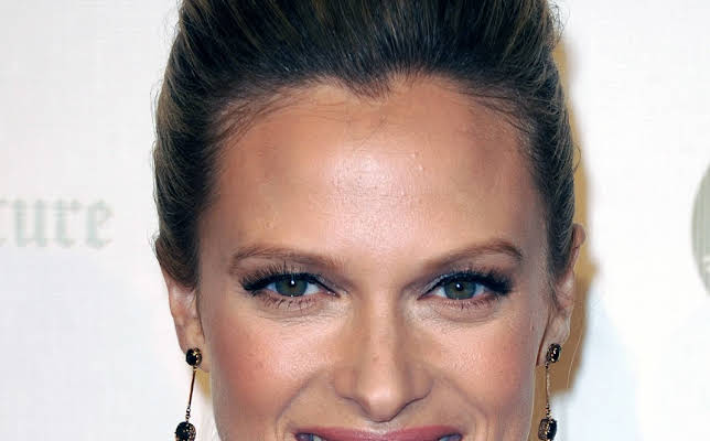 Vinessa Shaw