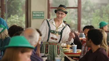 06:20: Community (S2 E2) (S2) | Viasat Series | 4/30 2026