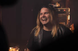 Menudo: Forever Young, Season 1: Big Bucks