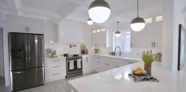 22:00: Rock Solid Builds (S2 E10) (S2) | TV10 | 12/23 2025