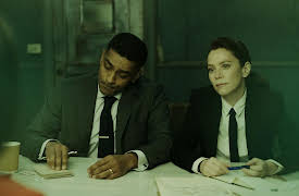 Box, The S01: Queen of the Box