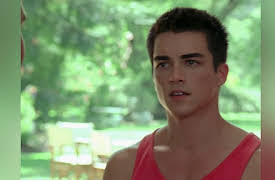 Alien Surf Girls, Season 1: Meltdown