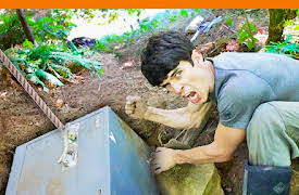 Adventure Agents: Pulling Biggest Hidden Abandoned Safe Ever Out of Hole With Go-Kart