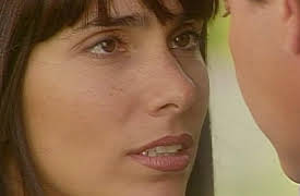 El pais de las mujeres season-1: El país de las mujeres Capítulo 13