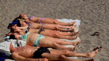 22:45: Früher war der Urlaub sonniger | MDR Fernsehen | 5/24 2026