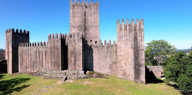 19:00: Im Flug über Portugal | 3SAT | 2/16 2026