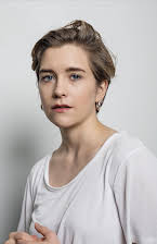 Mikaela Knapp som Kvinna 6