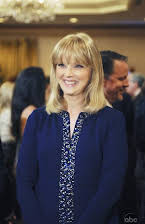 Shelley Long as 