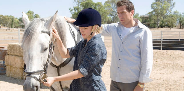 09:10: McLeods døtre (S8 E14) (S8) | TV6 | 12/18 2025