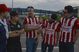 Cada Pasión Tiene Su Sabor: Comer, Jugar, Amar season-1: Cada pasión tiene su sabor: Comer, jugar, amar - Kansas: Cuando Lalo es feliz