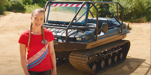 12:40 PM: Grace's Amazing Machines (S3) | Cbeebies | 12/5 2025