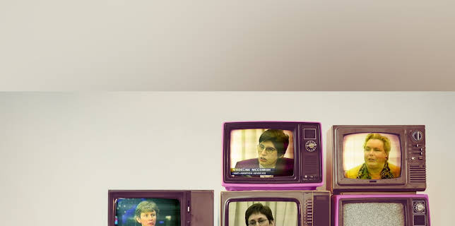 Public Enemies, Private Friends