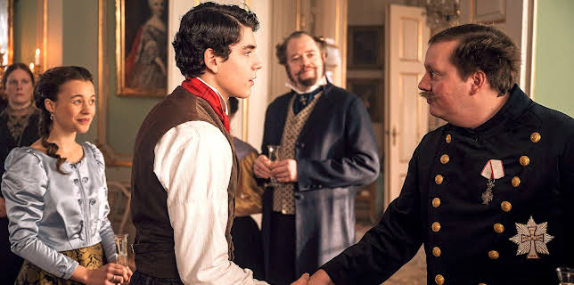 15:20: Julehjertets hemmelighet: Hans majestet | NRK Super | 12/12 2025