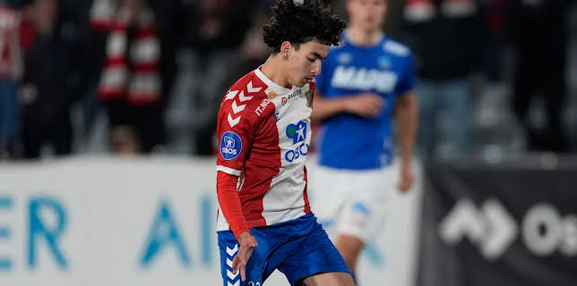 08:00: OBOS-ligaen: Lyn - Start | TV 2 Sport 1 | 11/9 2025