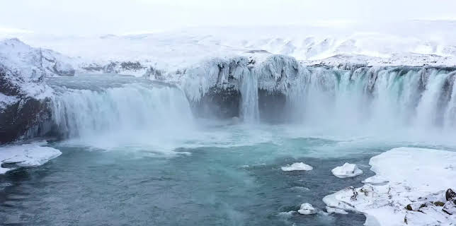 14:30: Island im Winter - Glühende Lava und ewiges Eis | Radio Bremen | 1/4 2026