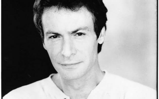 Robin Sachs