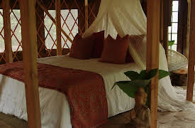 Love Yurts, Season 1: The Big Kahuna Yurt