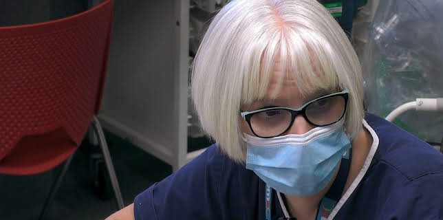 9:00 PM: 24 Hours in A&E | More 4 | 11/22 2025