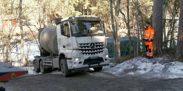 13:00: Vägens hjältar (S13 E8) (S13) | Kanal 5 | 12/17 2025