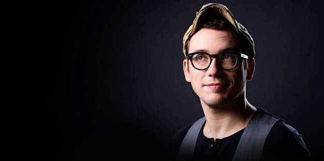 23:30: kabarett.com | SWR Fernsehen RP | 1/20 2026