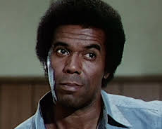 Petrocelli (S02/E12)