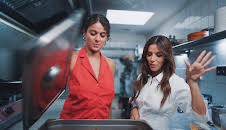 Eva Longoria: Searching for France (S1 E2)