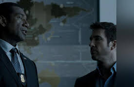 Hostages: The Complete First Season: 2:45 PM