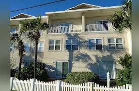 How Close Can I Beach?, Season 1: Finding the Best in Destin