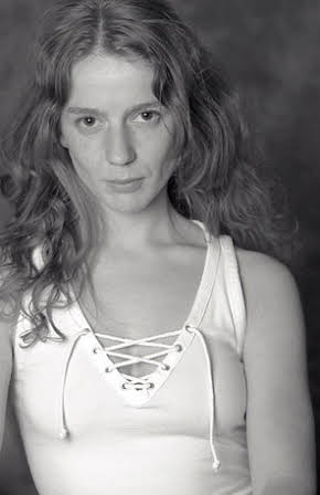 María Vázquez as 
