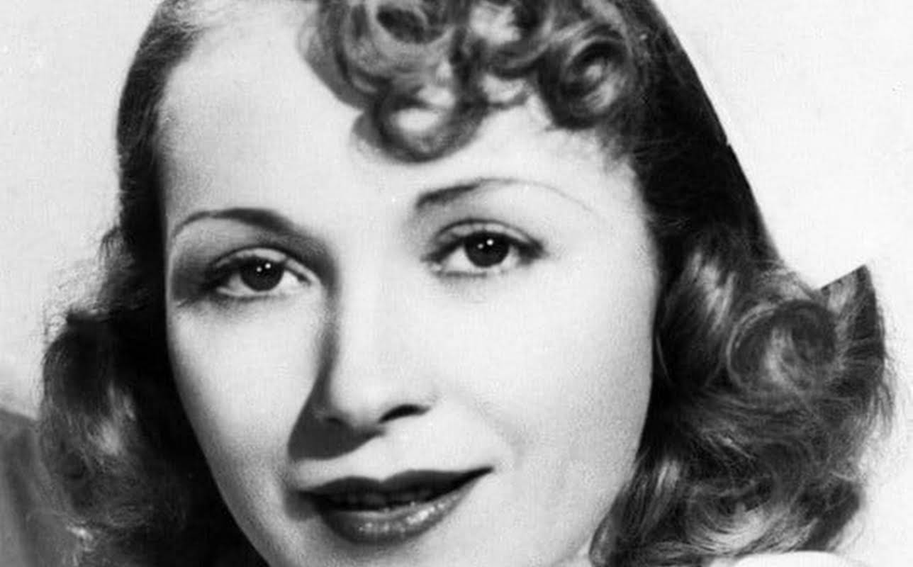 Bernadene Hayes