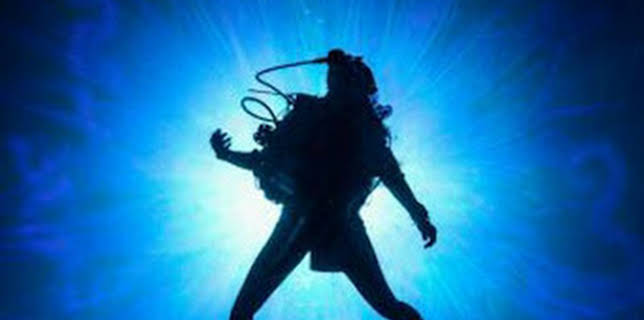 20:10: Contagio en alta mar | Paramount Channel | 12/13 2025