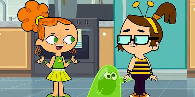 2:55 PM: Total Dramarama (S1) | CBBC | 12/21 2025