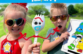 KidCity: KidCity's DIY Toy Story 4 Craft Day!
