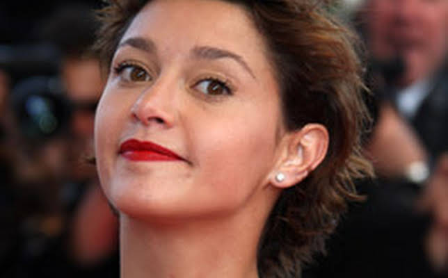 Emma de Caunes