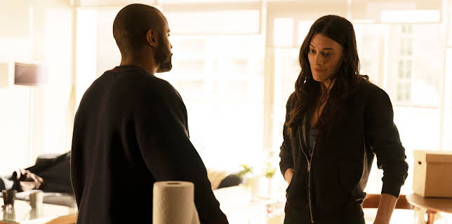 9:00 PM: Sight Unseen | 5 USA | 11/8 2025