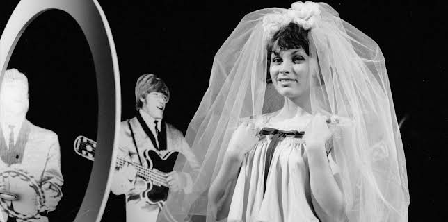 15:00: Lisenskontrolløren: TV-drama | NRK 2 | 3/18 2026