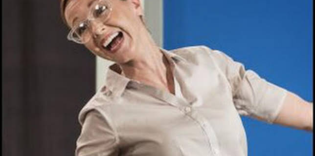 21:07: The Librarians (T4): Ep.12 The Librarians y los ecos de la memoria | SYFY | 3/9 2026