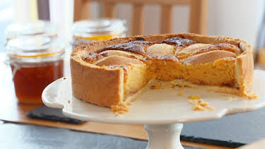 8:00 PM: Cidsin Granaidh Chalanais (S1 E2) (S1) | BBC Alba | 12/17 2025