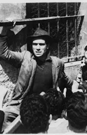 Lamberto Maggiorani as 