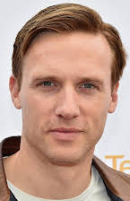 Teddy Sears som 