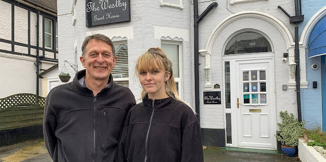 6:50 PM: Four in a Bed | More 4 | 12/7 2025