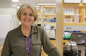 I Contain Multitudes, Season 1: Birthday Present