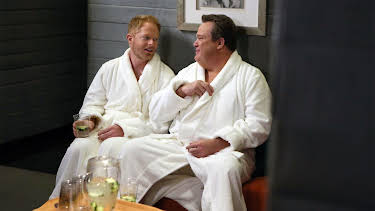 4:30 PM: Modern Family | E4 | 8/11 2026