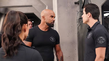01:00: S.W.A.T. (S8 E5) (S8) | Viasat 4 | 7/17 2026