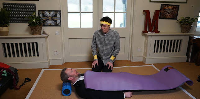 20:00: Kongen befaler UK (S16 E10) (S16) | MAX | 11/14 2025