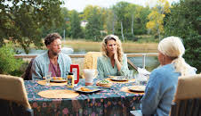 Sommaren med släkten (S6 E7)