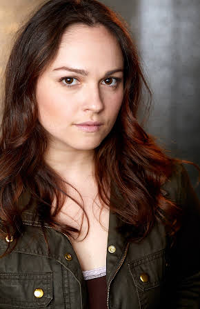 Ivy Strohmaier as Maddy